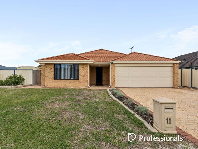 11 Madeira Turn, Byford