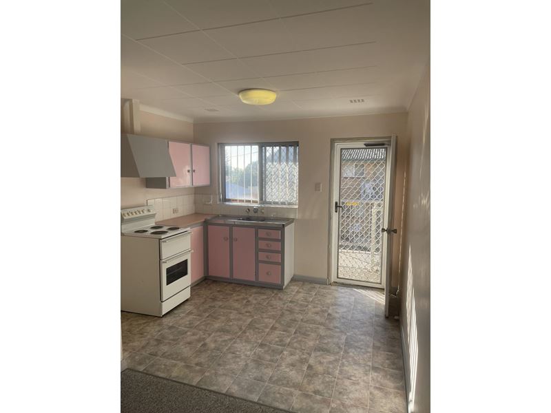 16/141 Augustus Street, Geraldton
