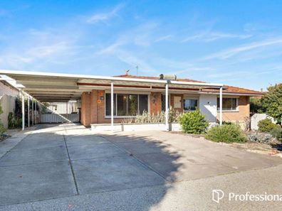 19 Lucich Street, Kelmscott WA 6111