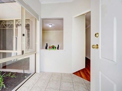 61A Coolgardie St, St James WA 6102