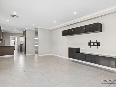 32C Arkana Road, Westminster WA 6061