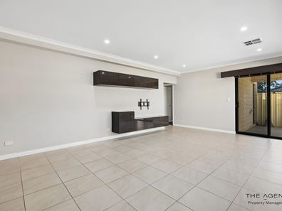 32C Arkana Road, Westminster WA 6061