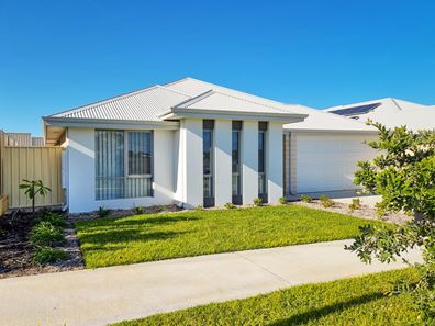 44 Fortescue Boulevard, Two Rocks WA 6037