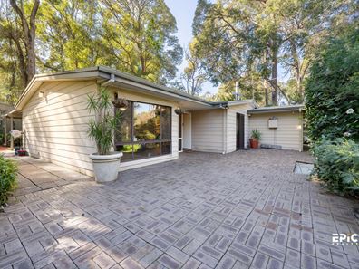 12A Palm Road, Roleystone WA 6111