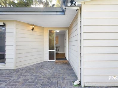 12A Palm Road, Roleystone WA 6111