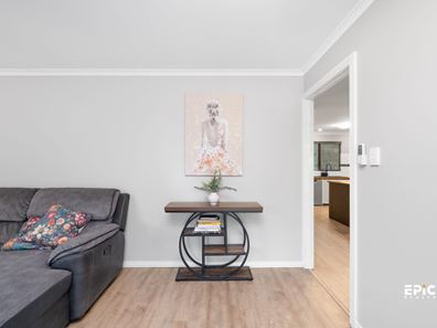 12A Palm Road, Roleystone WA 6111