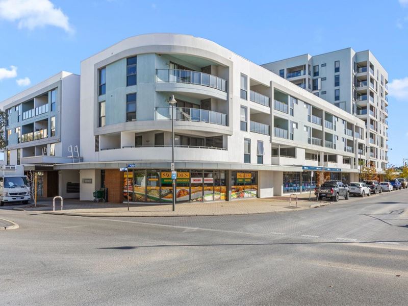 179/2 Signal Terrace, Cockburn Central WA 6164