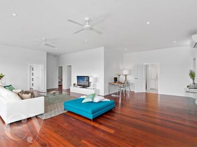 4B Freeman Street, Melville WA 6156