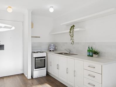 1/53 King George Street, Victoria Park WA 6100