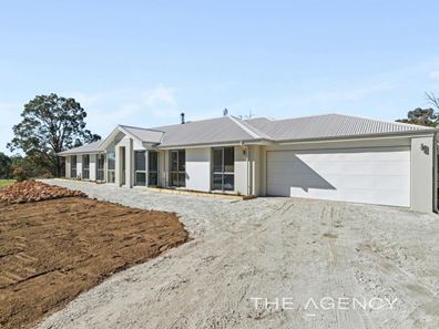 13 Bridgeman Road, Bakers Hill WA 6562