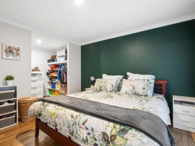 87 Currie Street, Warnbro WA 6169