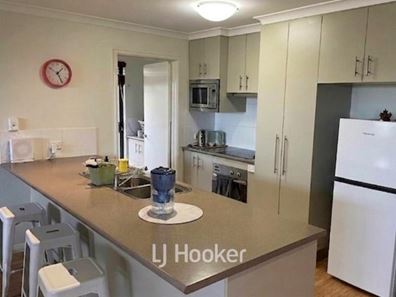 8/90 Seymour Street, West Busselton WA 6280