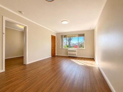 17B Mandora Way, Riverton WA 6148