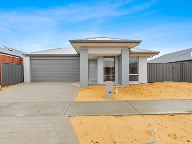 13 Ningaloo Street, Hilbert WA 6112