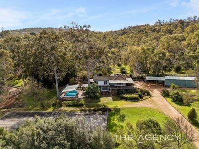 2055 Clayton Road, Boya WA 6056
