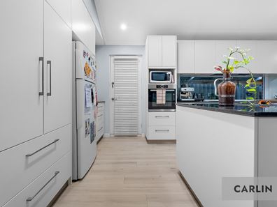 6 Ballard Mews, Success WA 6164