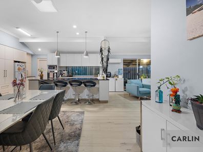 6 Ballard Mews, Success WA 6164