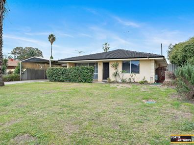 11 Hibiscus Rd, Maddington WA 6109