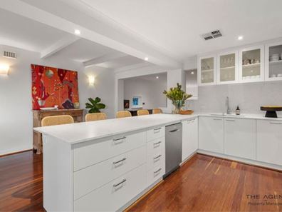 30 Deane Street, Cottesloe WA 6011