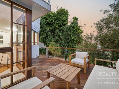 82 Chrysostom Street, Trigg WA 6029