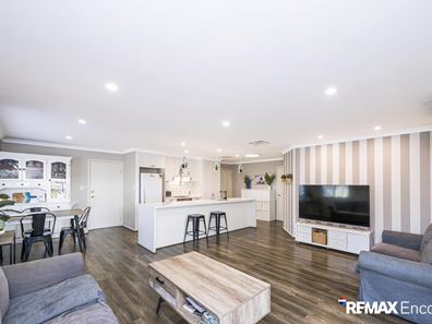 11 Lambertia Crescent, High Wycombe WA 6057