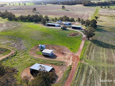 8221 Brookton Highway, Jelcobine WA 6306