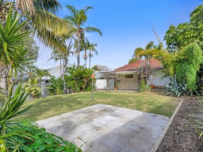14 Charles Street, Karrinyup WA 6018