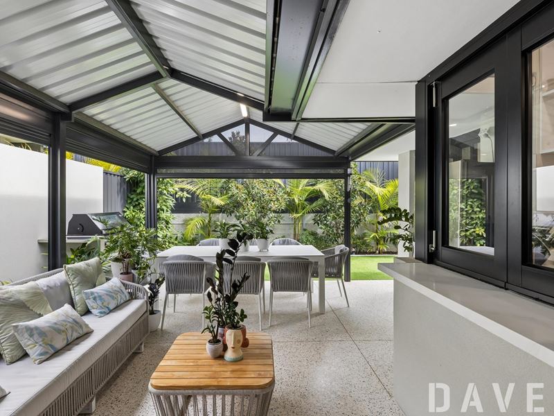 4 Elmton Court, Duncraig WA 6023
