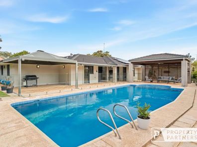 12 Ardtalla Court, Duncraig WA 6023