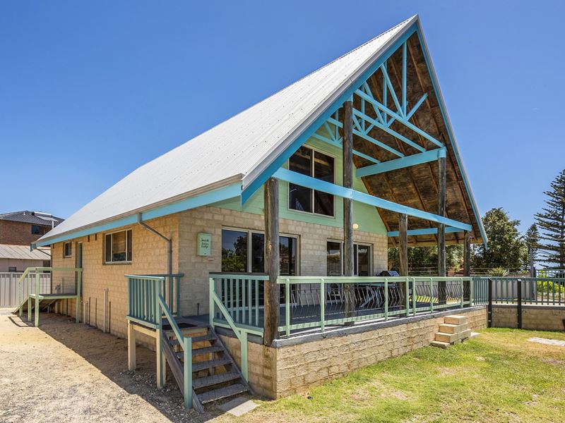 13A Ammon  Avenue, Ledge Point WA 6043