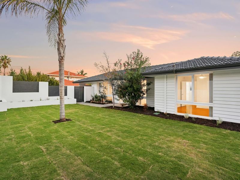 43 Justin Drive, Sorrento WA 6020