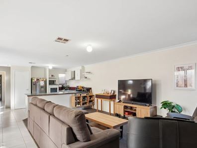 22 Cardowan Drive, Ellenbrook WA 6069
