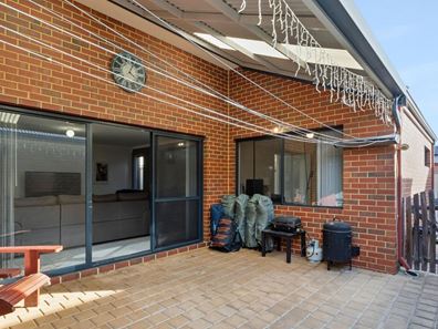 22 Cardowan Drive, Ellenbrook WA 6069
