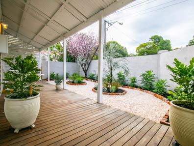 15 James Street, Guildford WA 6055