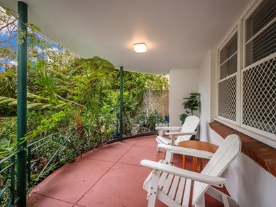 68 Monash Avenue, Como WA 6152
