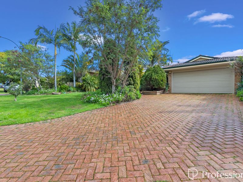 31 Explorer Drive, Thornlie WA 6108