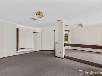 31 Explorer Drive, Thornlie WA 6108