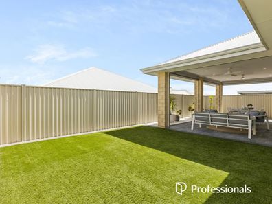 11 Pangolin Grove, Alkimos WA 6038