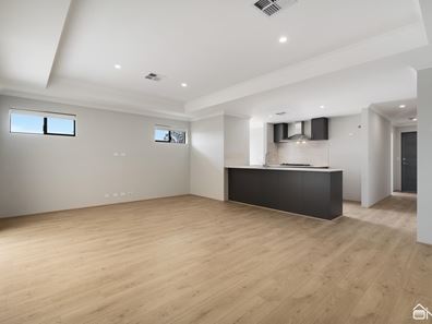 21 Whetstone Road, Haynes WA 6112