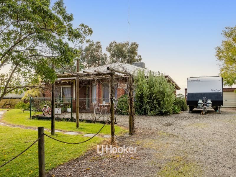 94 Huxley Road, Yarloop