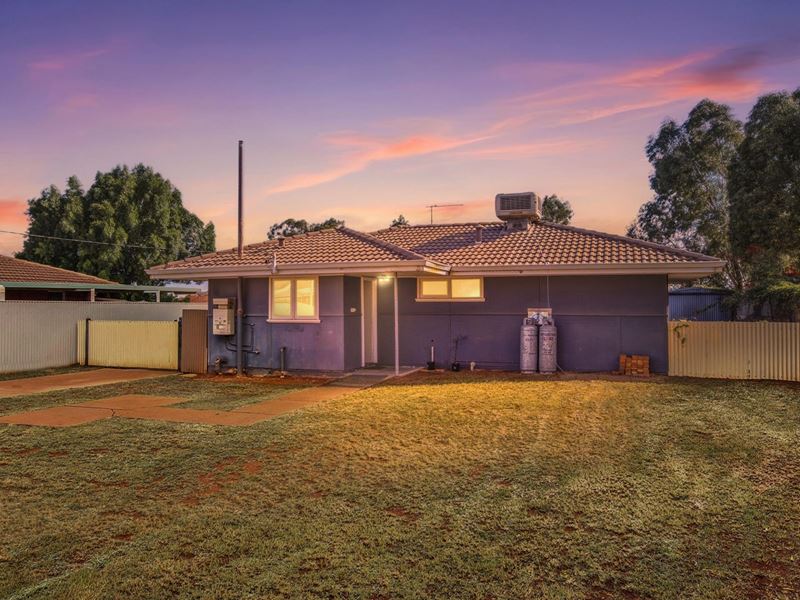 24 Belgravia Place, South Kalgoorlie