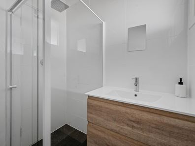 24 Belgravia Place, South Kalgoorlie WA 6430