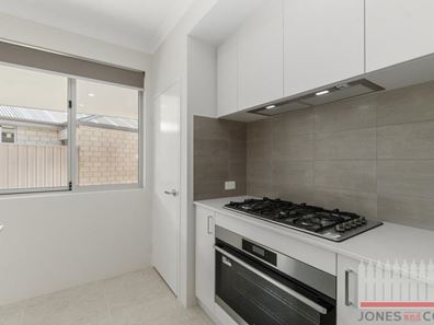 5 Pinnacle Parkway, Yanchep WA 6035