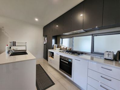 3/118 Matheson Road, Applecross WA 6153