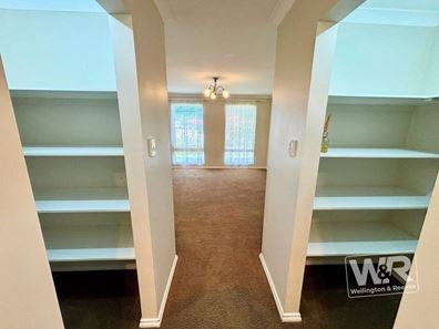 18 Vernon Lane, Mckail WA 6330