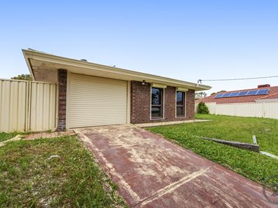 25 Bampton Way, Warnbro WA 6169