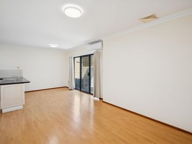 15A Newhaven Way, Nollamara WA 6061