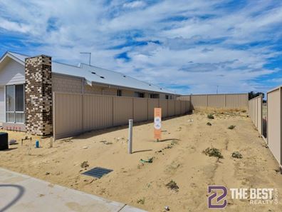 68 Whitsunday Drive, Hilbert WA 6112