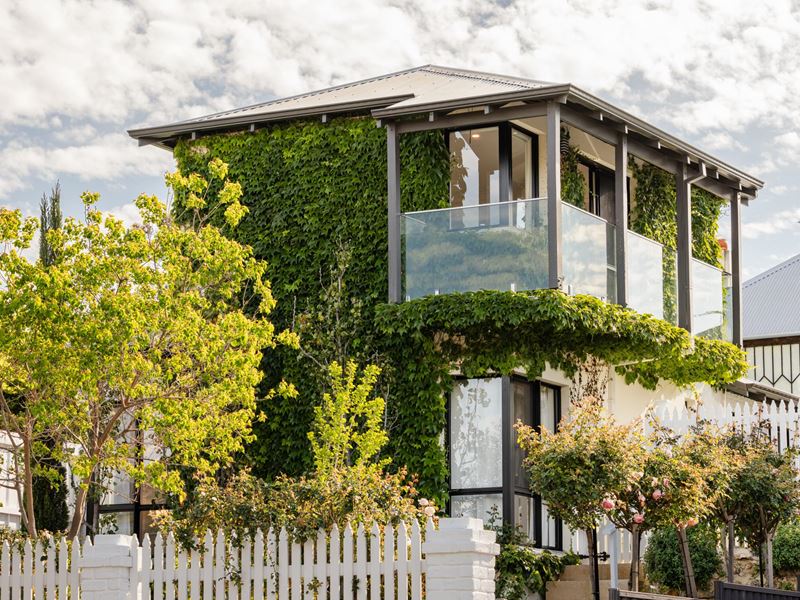 9A East Street, Fremantle WA 6160