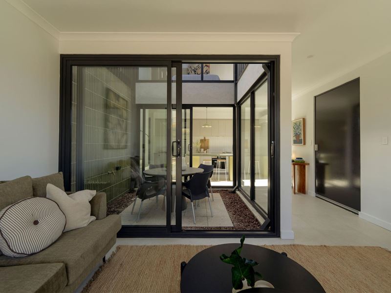 4 Equitation Terrace, Cockburn Central WA 6164